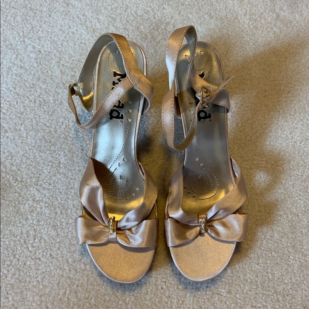 Vintage 90’s Mudd Heels